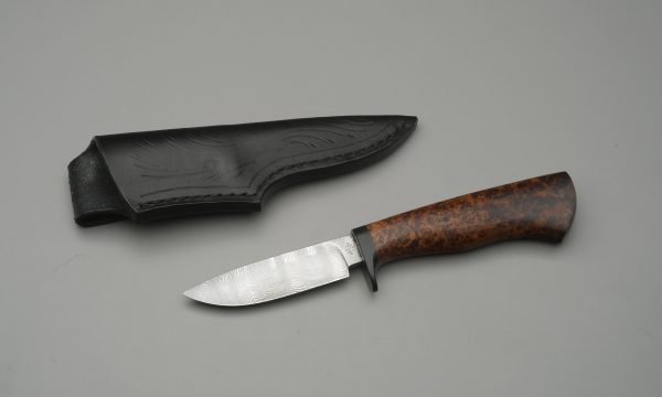 Medium Hunter - High Carbon Damascus
