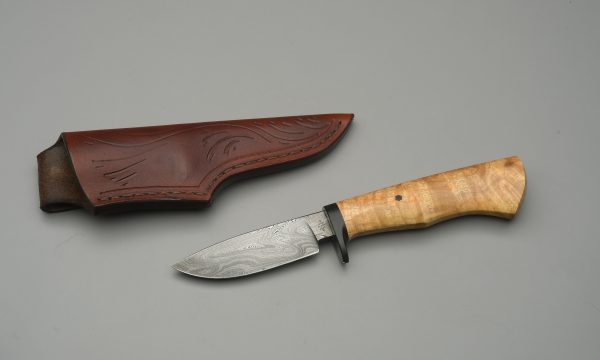 Medium Hunter - High Carbon Damascus
